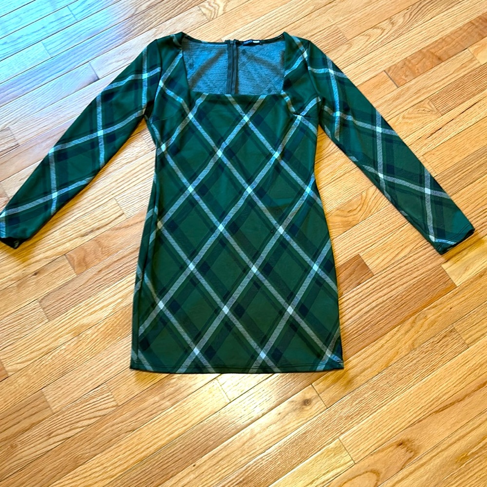 Women dress